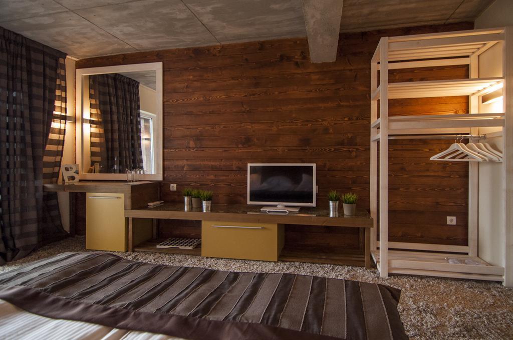 Aparthotel Seasons Glavatarski Han Glavatartsi Habitación foto