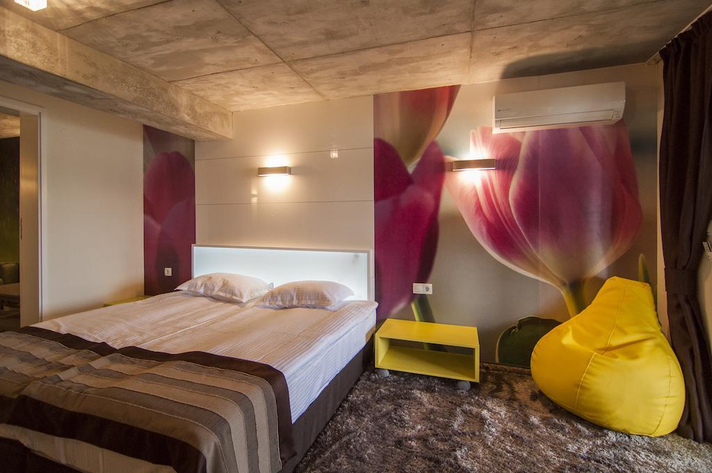 Aparthotel Seasons Glavatarski Han Glavatartsi Habitación foto
