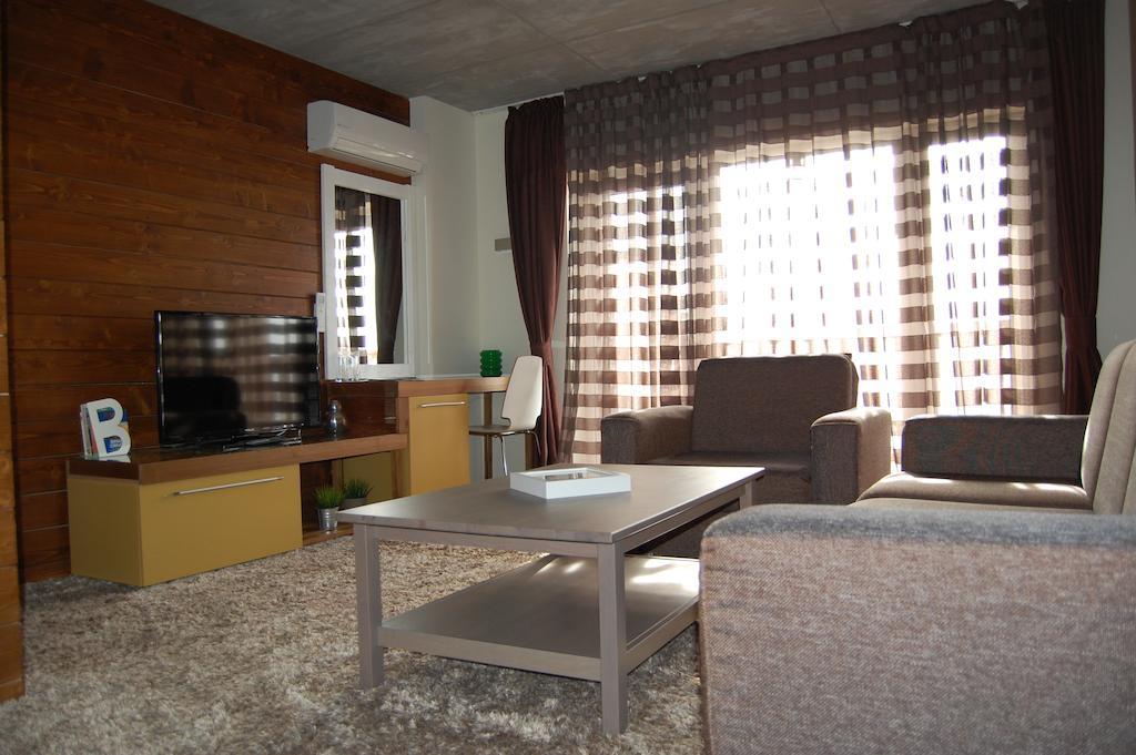 Aparthotel Seasons Glavatarski Han Glavatartsi Habitación foto